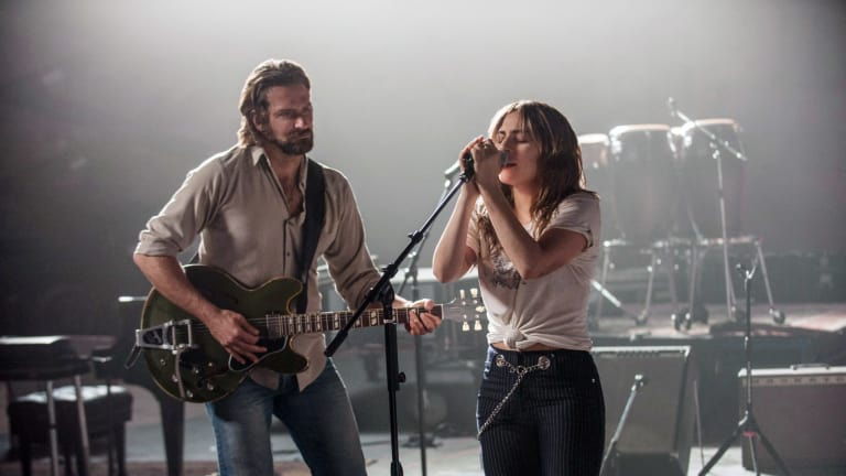 Bradley Cooper trong A Star Is Born