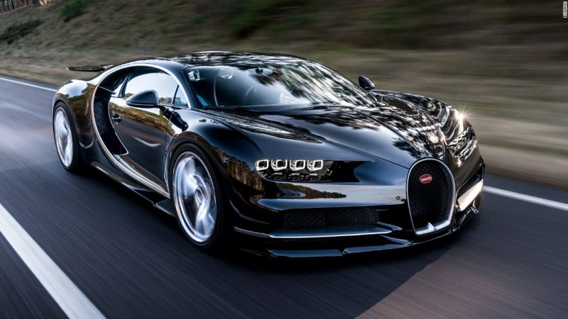 Bugatti Chiron: 2,6 triệu USD