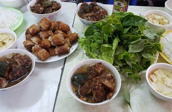 Bún chả Hương Liên