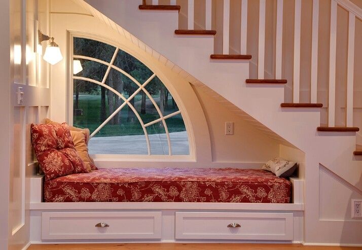 Cầu thang kết hợp giường ngủ