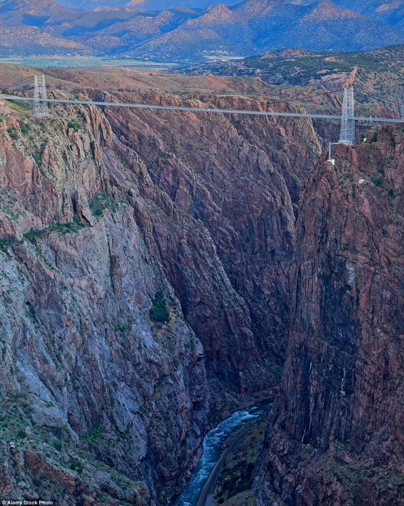 Cầu treo hoàng gia Gorge ở Colorado, Mỹ