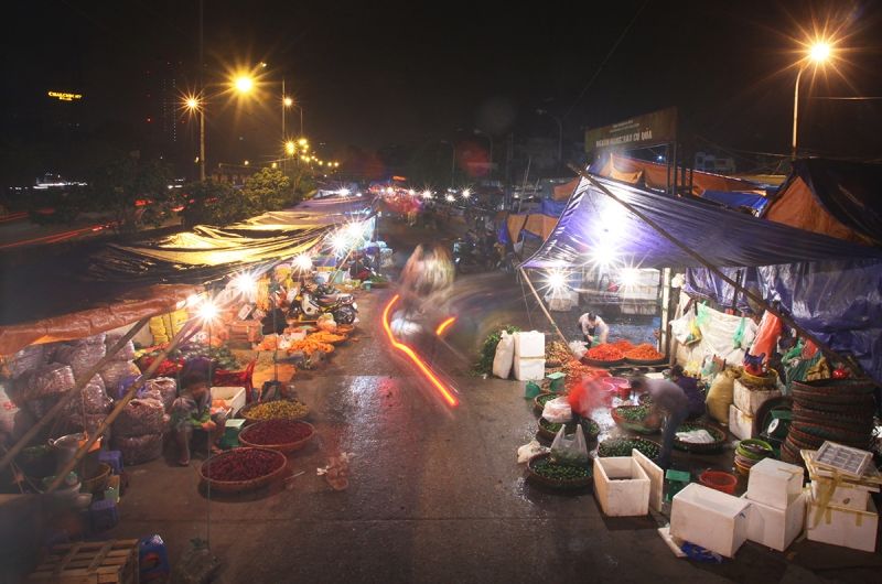 Chợ Long Biên (Hà Nội)