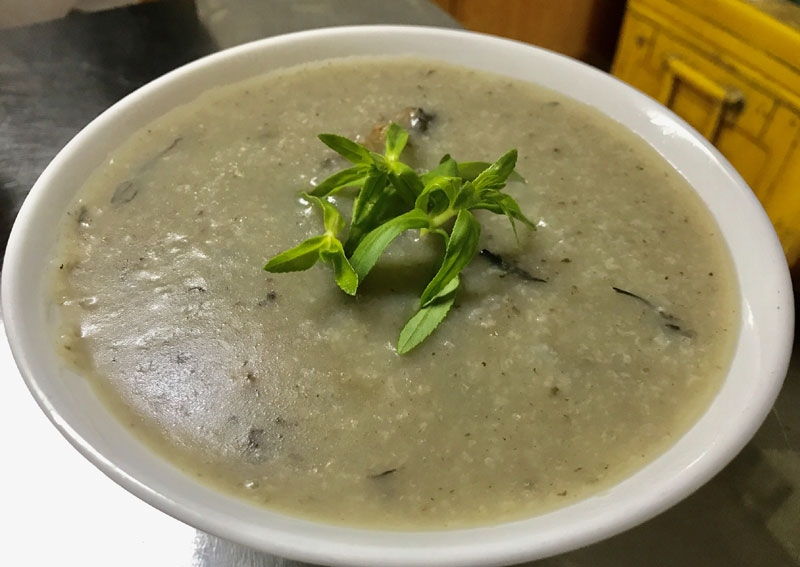 Cháo lòng đậu xanh bà Tiền Cháo lòng đậu xanh bà Tiền