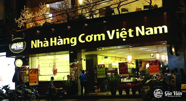 Cơm Việt Nam gia viên