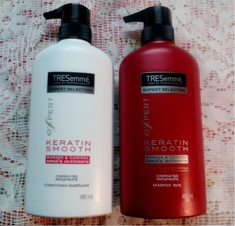 Combo dầu gội và xả Tresemmé Keratin Smooth