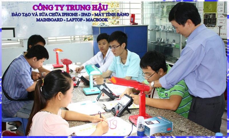 Công ty đào tạo nghề ĐTDĐ - Máy vi tính Trung Hậu