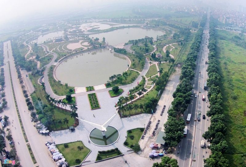 Công viên Hoà Bình (đường Phạm Văn Đồng, PXuân Đỉnh, QBắc Từ Liêm)