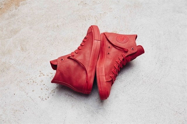  Converse: Chuck II Lux Leather Chuck II Lux Leather