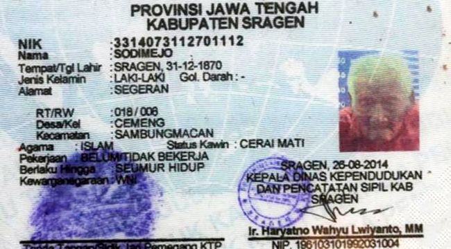 Cụ Mbah Gotho (145 tuổi) Cụ Mbah Gotho (145 tuổi)