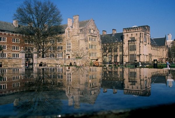 Đại học Yale