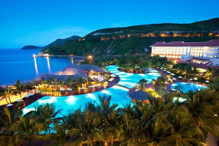Diamond Bay Resort