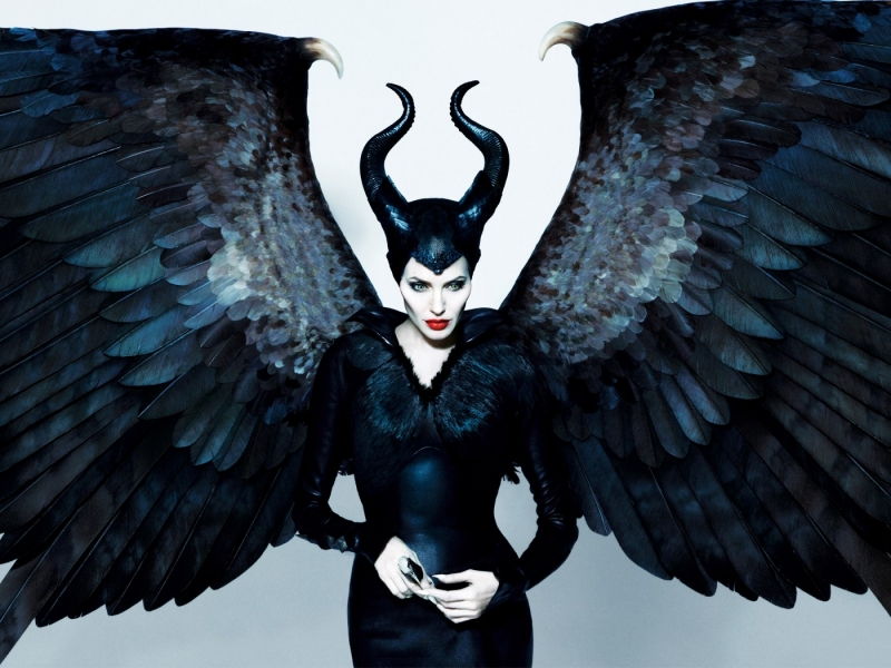 Diaval trong phim Maleficent (2014)