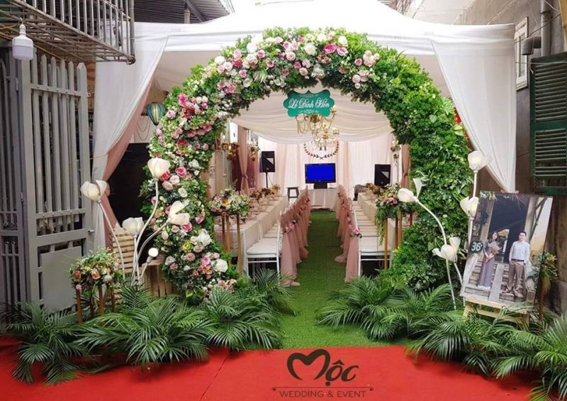 Dịch vụ trang trí tiệc cưới Mộc Wedding & Event