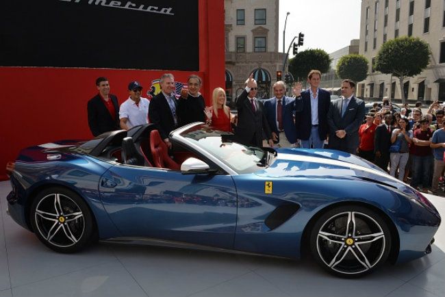 Ferrari F60 America giá 2,5 triệu USD