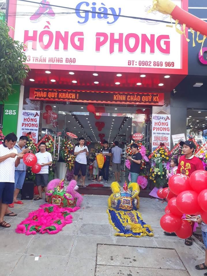 Giày Hồng Phong