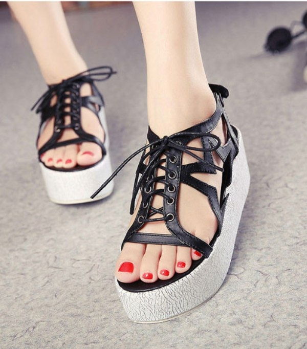 Giày flatform