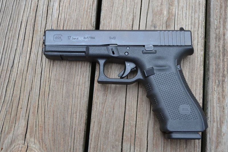 Glock 17