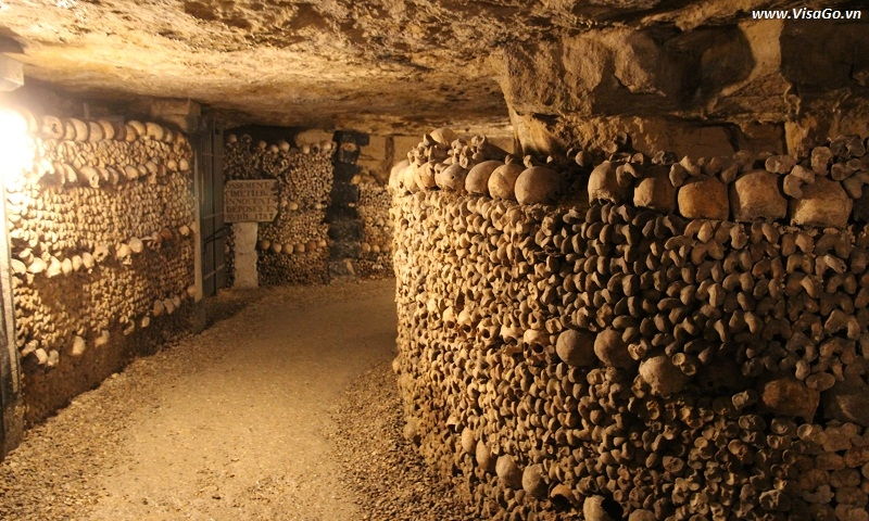 Hầm mộ Paris, Pháp