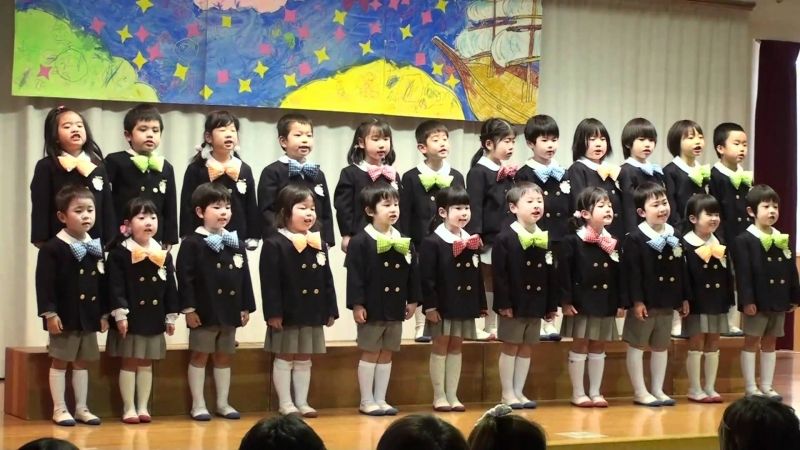Học sinh Nhật Bản phải mặc đồng phục