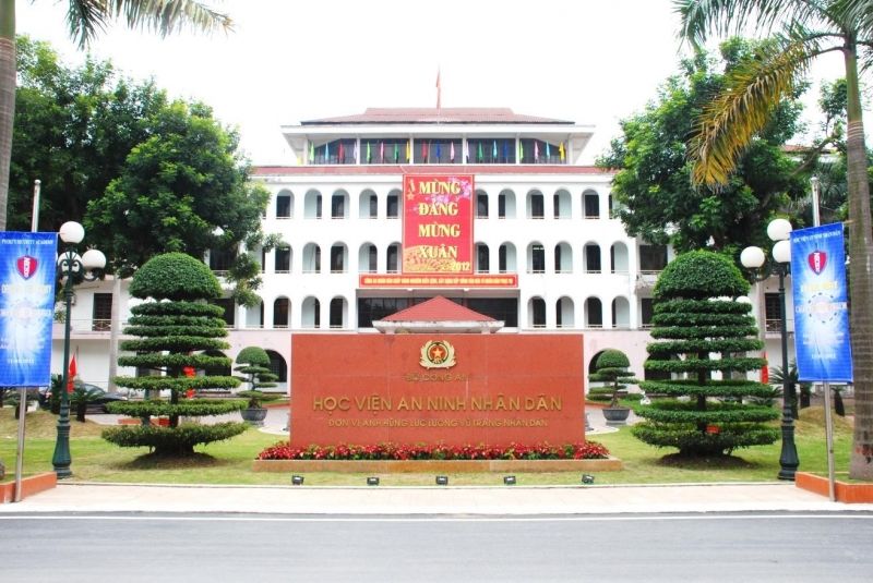 Học viện bình yên nhân dân