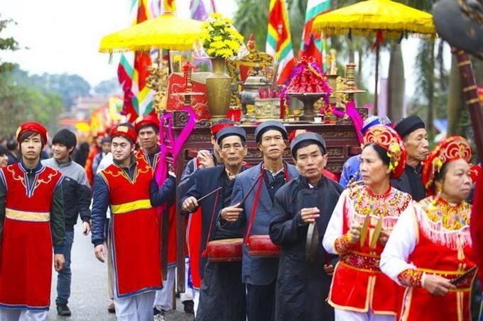 Hội Lim là lễ hội truyền thống nổi tiếng và lớn nhất vùng Kinh Bắc Việt Nam