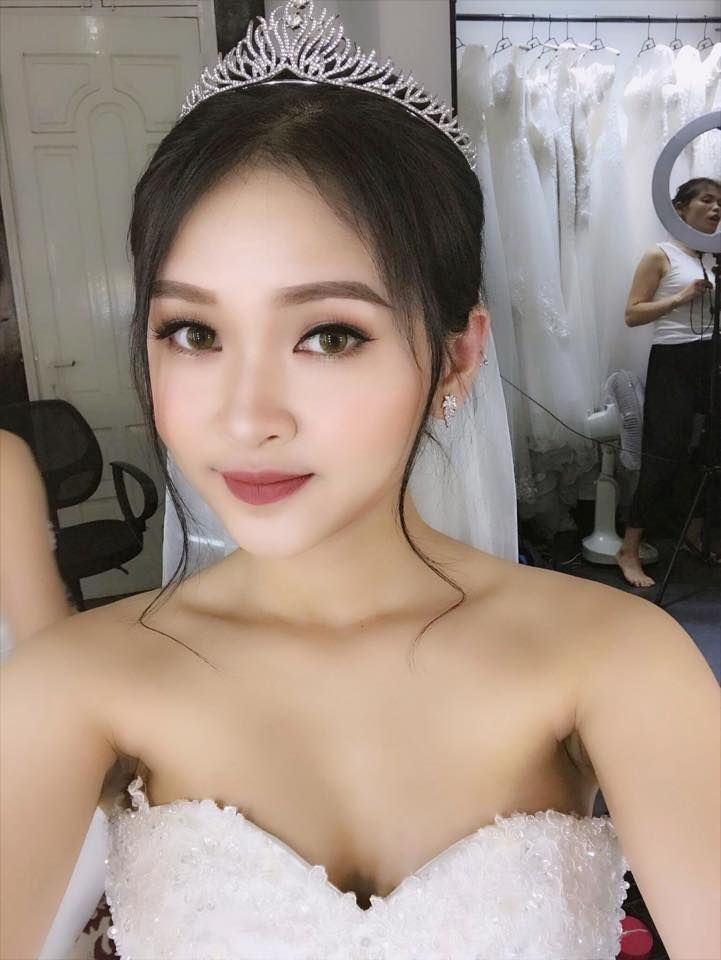 Huyền Bii Makeup Store