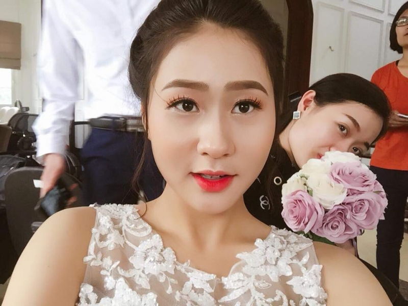 Huyền Kún Make Up