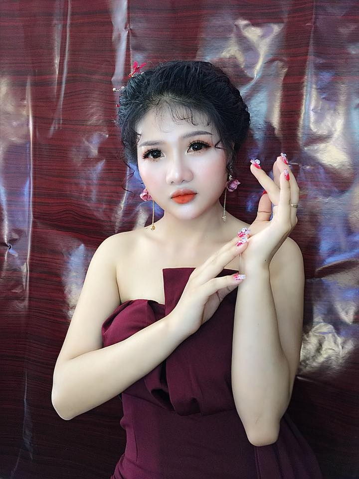 Huynh Hoa Make Up (Make Up Kim Hòa)