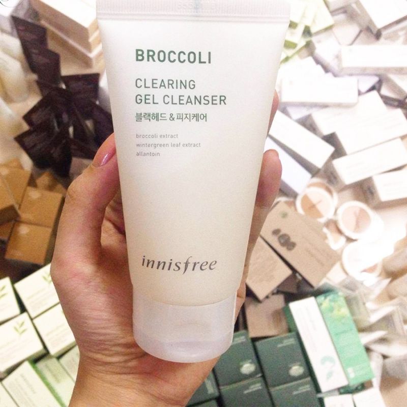 INNISFREE BROCCOLI CLEARING GEL CLEANSER