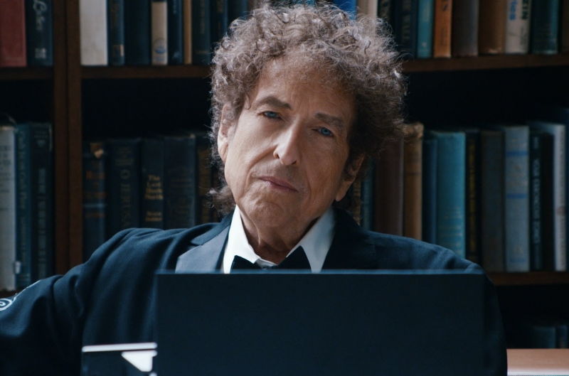 Lãng tử du ca Bob Dylan được vinh danh với giải thưởng Nobel văn học 2016