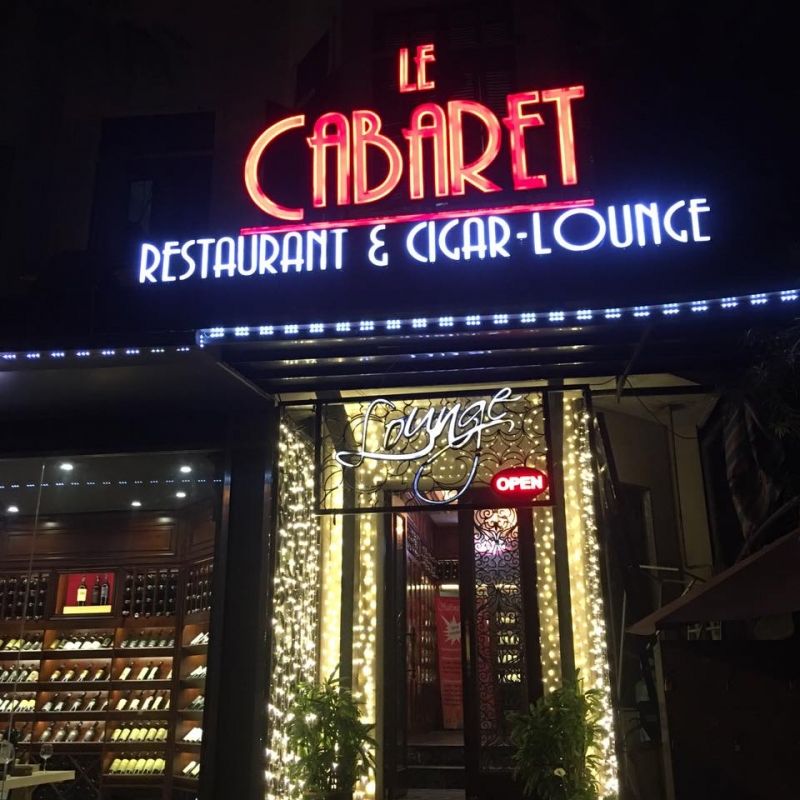 Le Cabaret Wine & Cigar Lounge