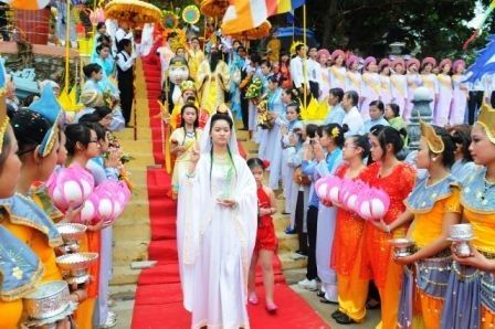 Lễ vía Ngũ Hành Nương Nương tại miếu Bà Ngũ Hành thuộc tỉnh Long An Lễ vía Ngũ Hành Nương Nương tại miếu Bà Ngũ Hành thuộc tỉnh Long An