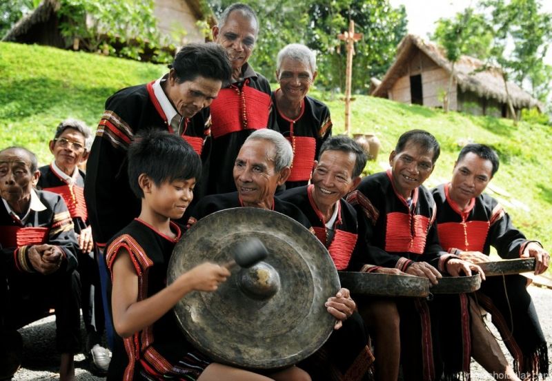 Liên hoan văn hóa Cồng chiêng Tây Nguyên năm 2017