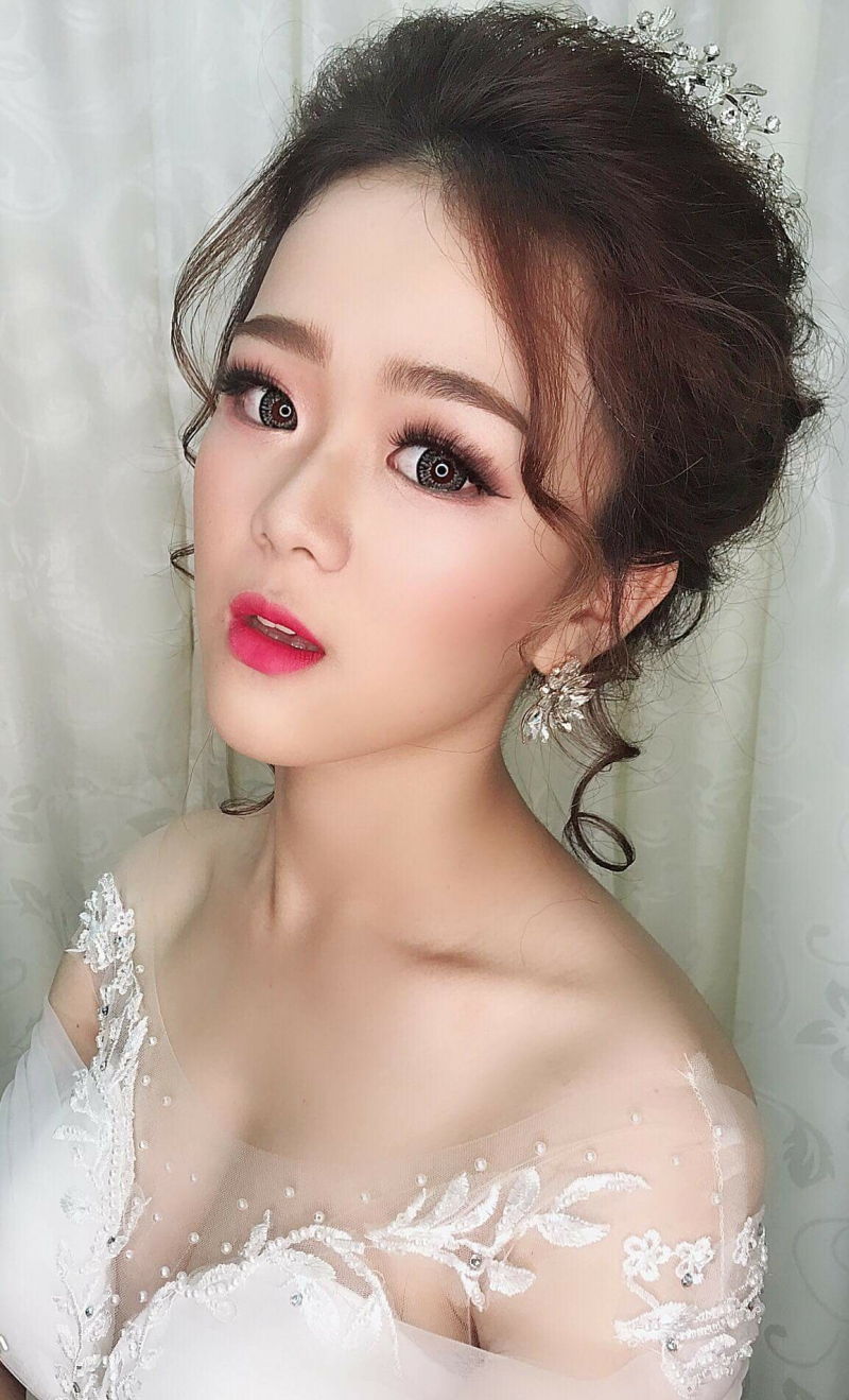Makeup Tran Nguyen (Áo Cưới Đổng Vỹ)