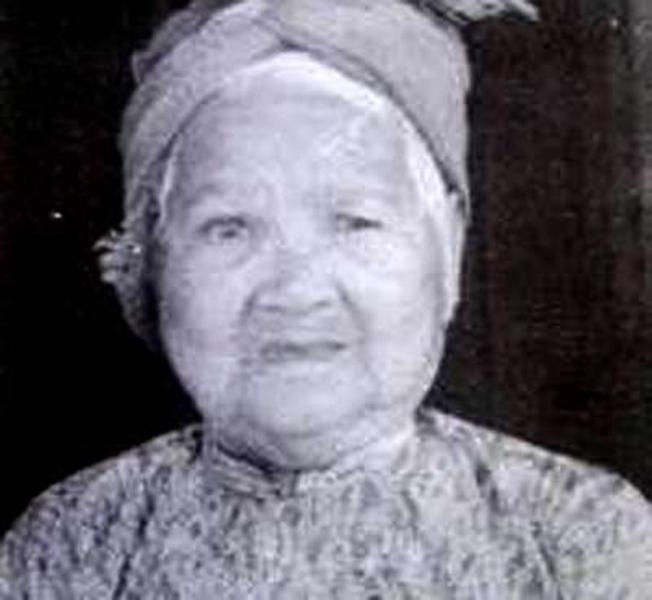 Mẹ Phạm Thị Ngự (1912 - 2002)