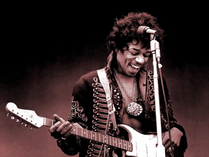 Nghệ sĩ guitar Jimi Hendrix