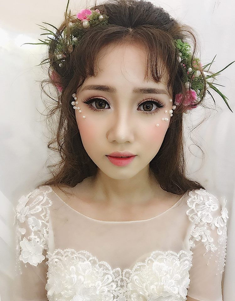 Ngọc Trang Make Up (Áo Cưới Ngọc Trang) Ngọc Trang Make Up (Áo Cưới Ngọc Trang)