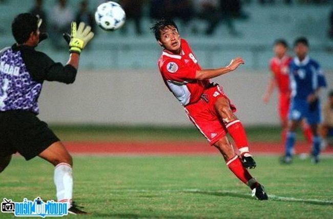 Nguyễn Hồng Sơn (Việt Nam –Tiger cup 1998)