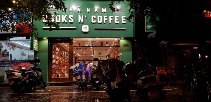 Nhã Nam Books N' Coffee