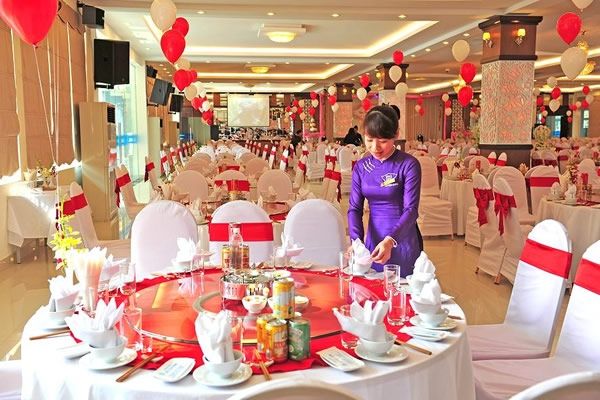 Nhà hàng tổ chức tiệc cưới Duy Tân