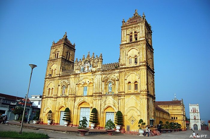 Nhà thờ Bùi Chu - Nam Định