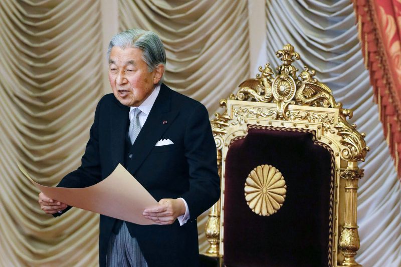Nhật hoàng Akihito thoái vị, nhường ngôi cho con trai