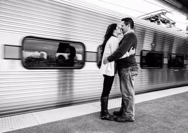 Pháp - hôn nhau tại đường sắt là bất hợp pháp