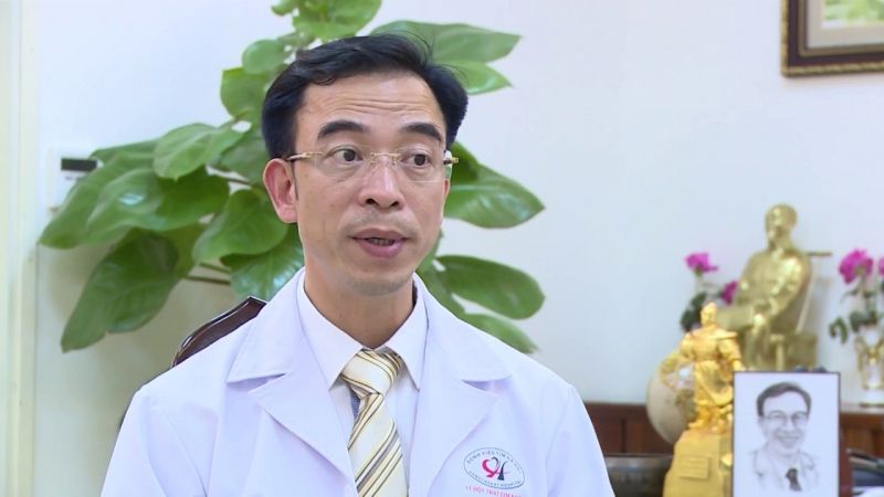 Phó giáo sư, Tiến sĩ Nguyễn Quang Tuấn