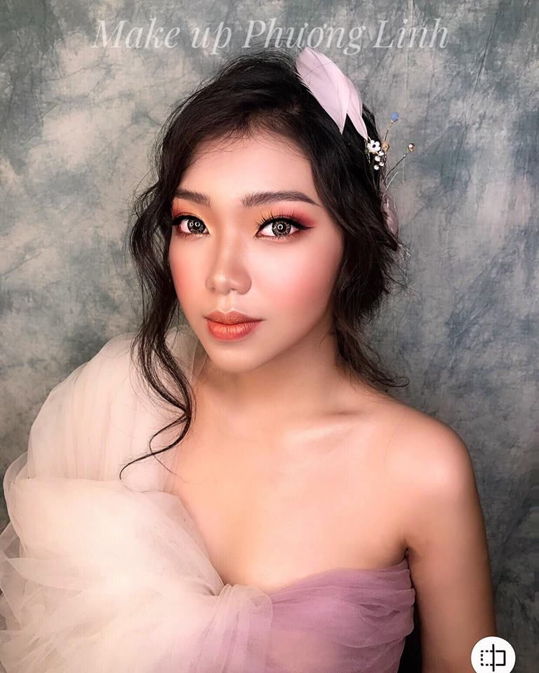 Phuong Linh Nguyen makeup