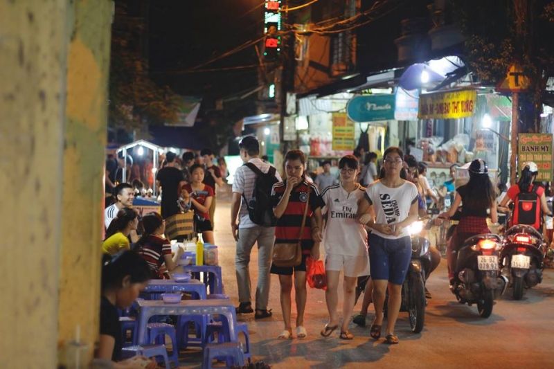 Phố Lê Văn Hiến,Học viện Tài chính Phố Lê Văn Hiến,Học viện Tài chính