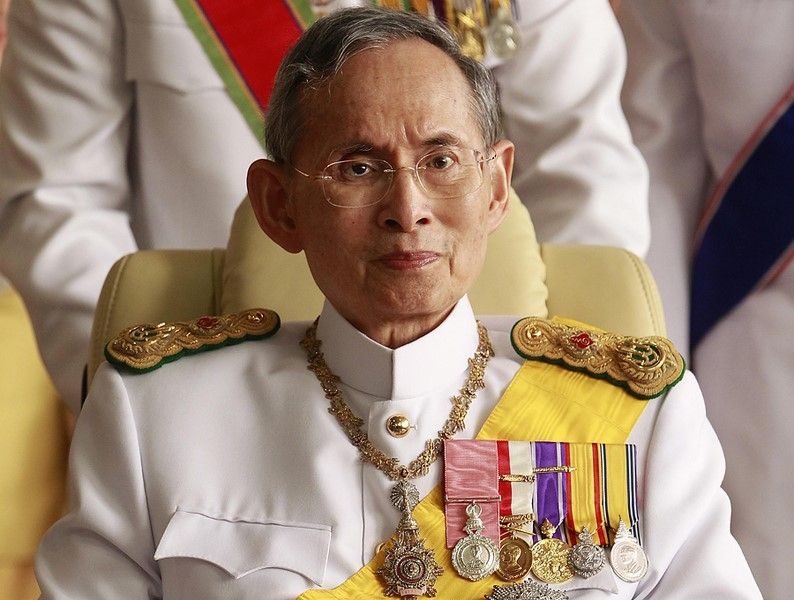 Quốc vương Thái Lan: Bhumibol Adulyadej