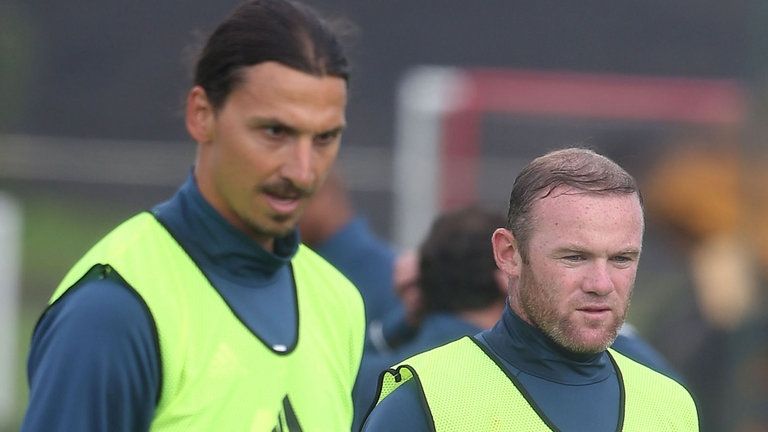 Rooney hay Ibrahimovic sẽ được đá chính ngay từ đầu?