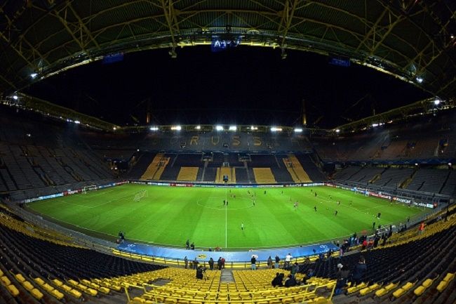 Sân vận động Signal Iduna Park