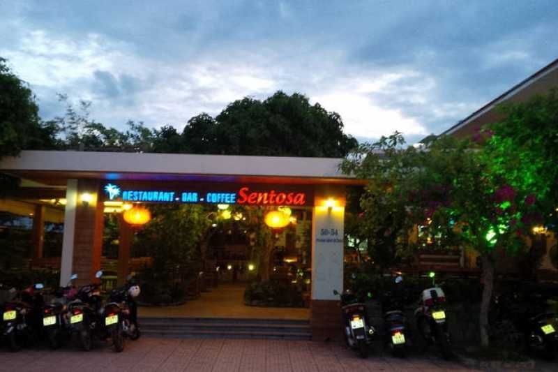 Sentota Cafe – Karaoke – Restaurant